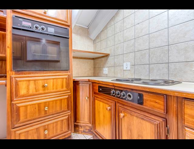 2 BEDROOM FREESTANDING FOR SALE IN FAIRLAND